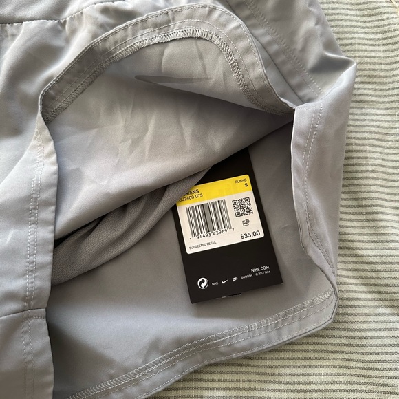 Nike Dri-Fit Running Shorts Light Gray NWT - Picture 3 of 5